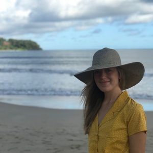 Meet your Posher, Taylor